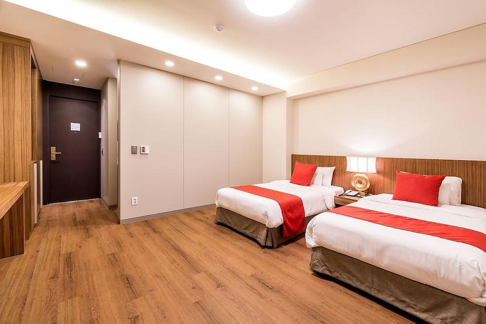 Korea Tourist Hotel Сувон Екстериор снимка