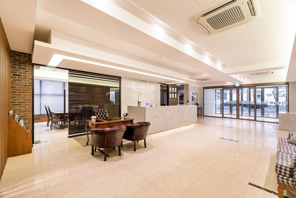 Korea Tourist Hotel Сувон Екстериор снимка