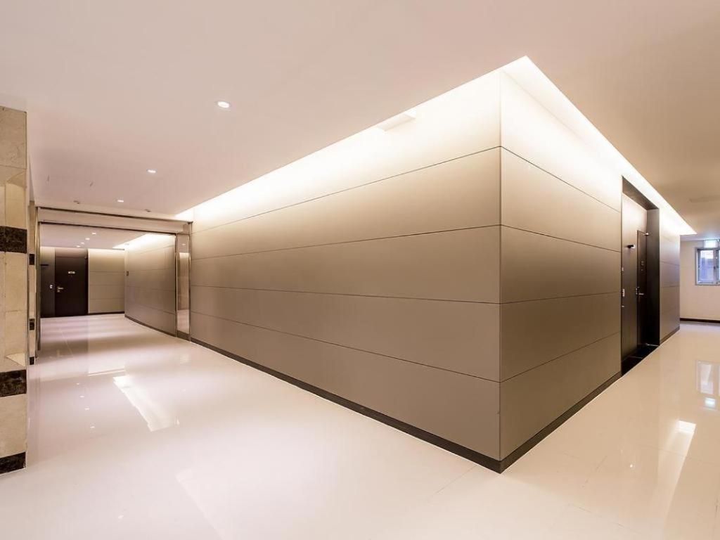 Korea Tourist Hotel Сувон Екстериор снимка